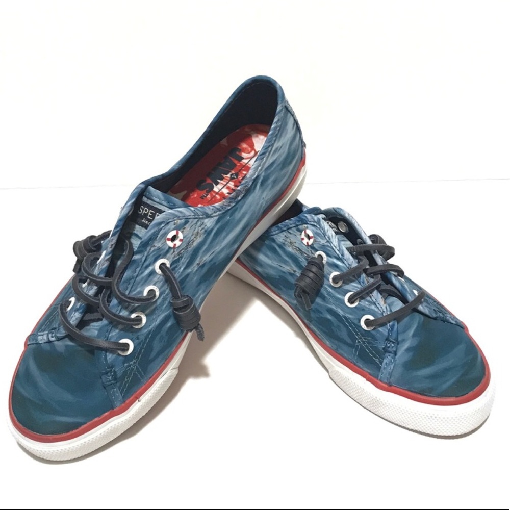 Sperry Blue and White Women's Shoes- jaws theme!